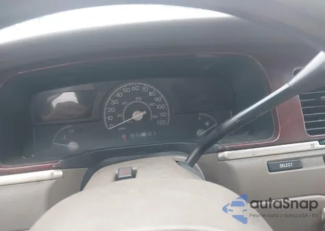 2004 Lincoln Town Car Ultimate from USA, damaged, VIN 1LNHM83W54Y639922